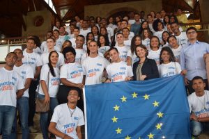 PROJETO PONTES PARA O FUTURO GARANTE EMPREGABILIDADE DE 60 JOVENS DE IMBASSAÍ, NO LITORAL NORTE DA BAHIA