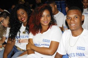 PROJETO QUE OFERECE FORMAÇÃO PROFISSIONAL GRATUITA PARA JOVENS É LANÇADO EM CAMAÇARI