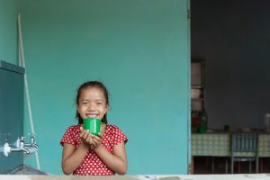 Apadrinhe uma criança hoje!